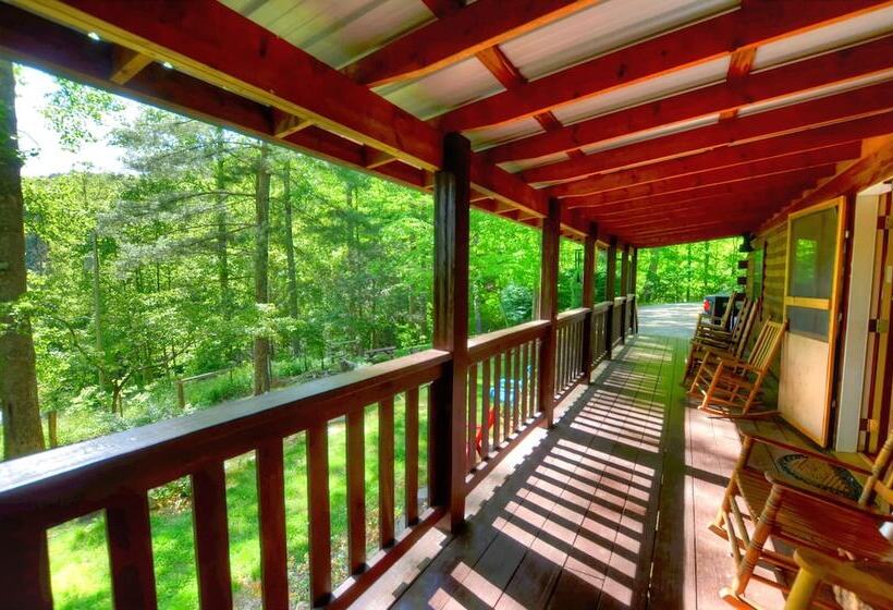 Panther Creek Cabins