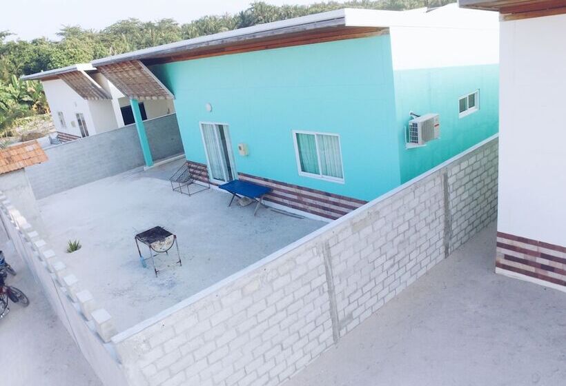 Pensão Salty Beach House