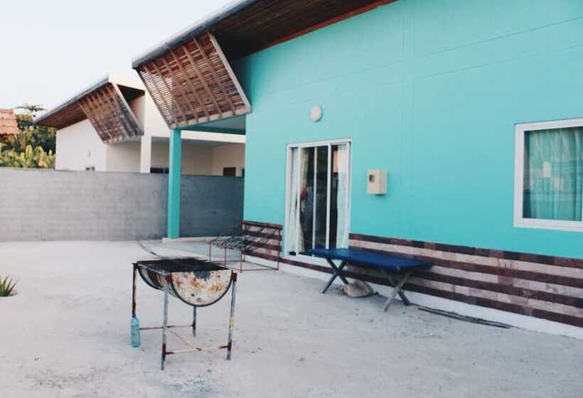 Pensão Salty Beach House