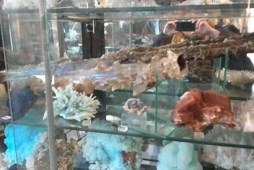 Poseidon Apartments And Villas By The Sea