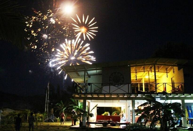 Surfcamp Guanico   Hostel