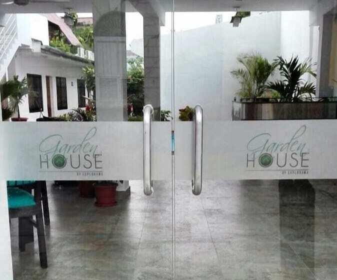 هاستل Jungle House By Explorama