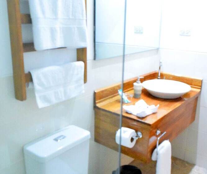 هاستل Jungle House By Explorama