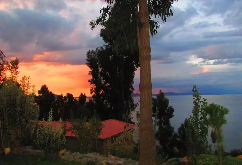 تختخواب و صبحانه Chaska Wasi Amantani