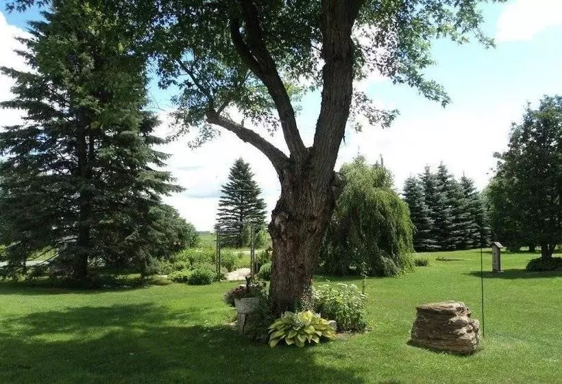 Aamiaismajoitus (B&B) Le Passerin Indigo Gîte Du Passant