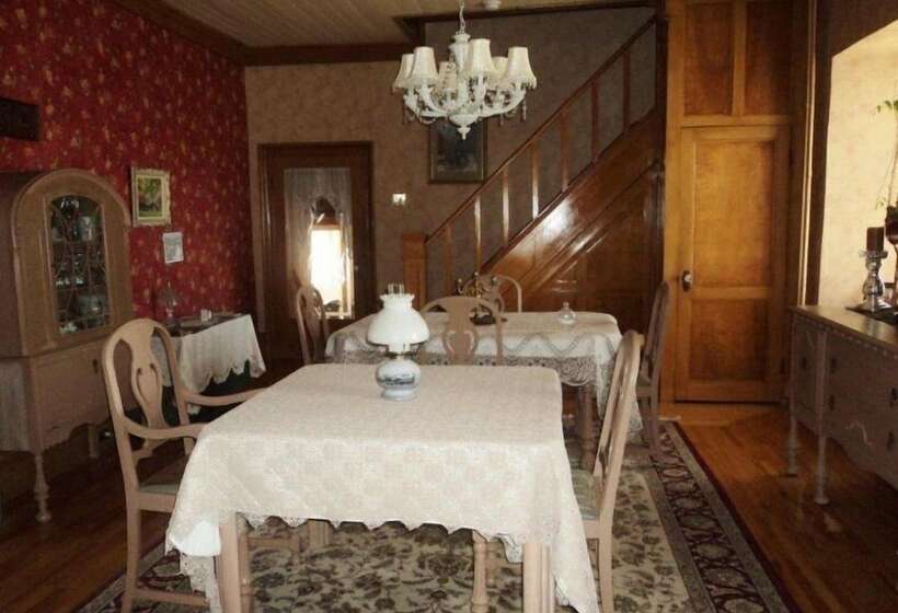 住宿加早餐  Le Passerin Indigo Gîte Du Passant