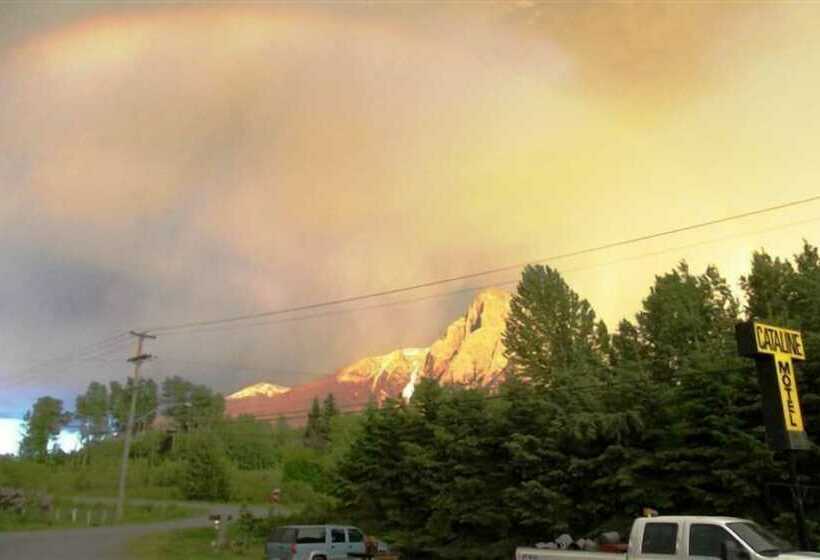 Cataline Motel & Rv Park