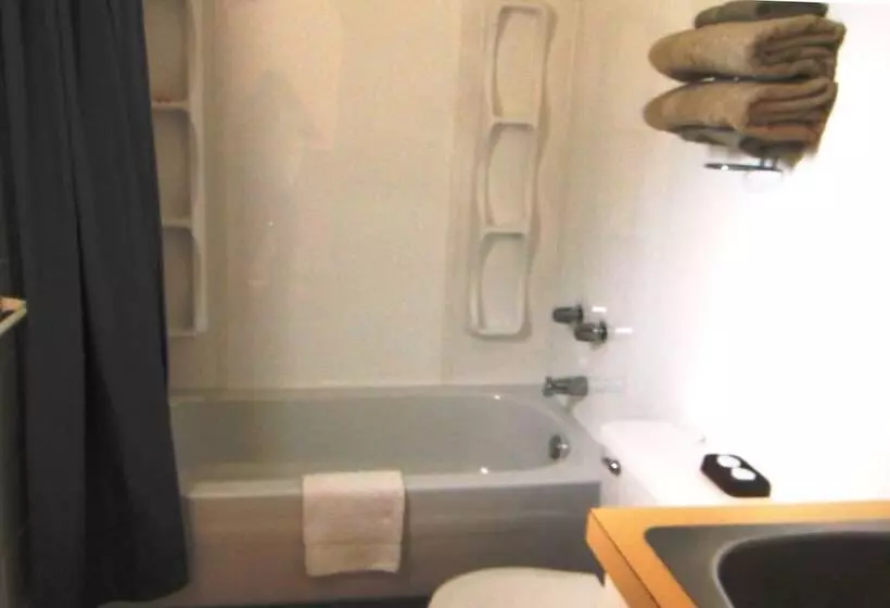 Cataline Motel & Rv Park