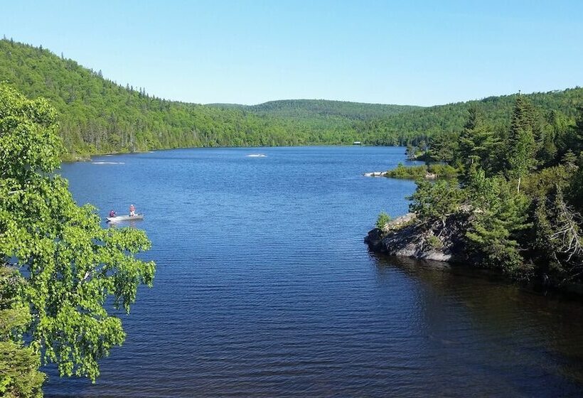 בית מלון כפרי Auberge La Taniere A Tadoussac