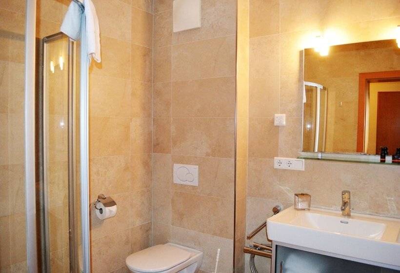 هتل Avenida Style Appartments By Alpin Rentals Incl Summercard