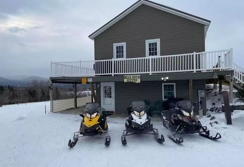 ホテル Bear Rock Suites