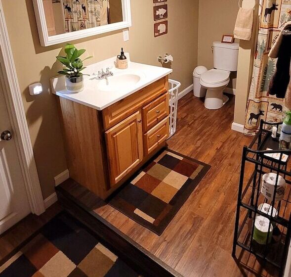 Отель Bear Rock Suites