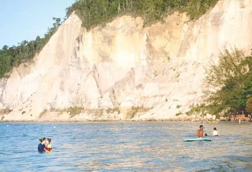 Hotelli Borabora Pousada