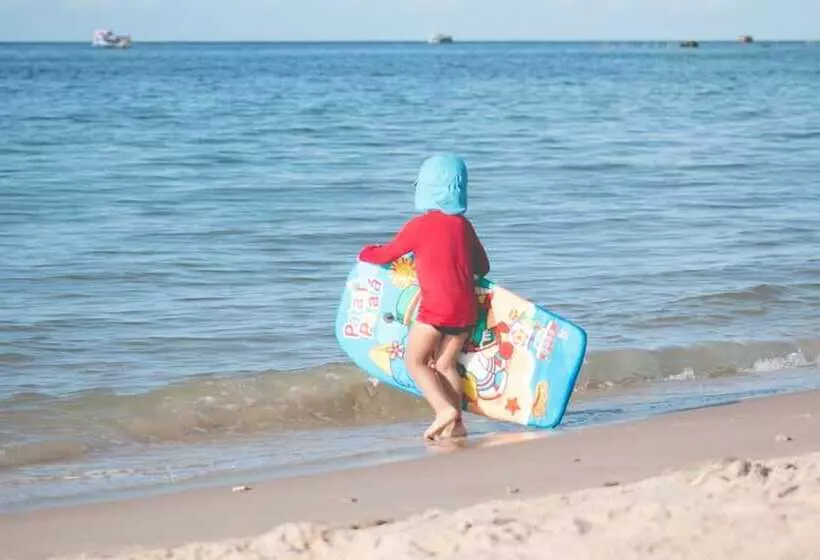 Hotelli Borabora Pousada