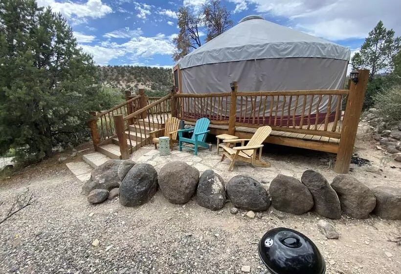 Hotelli Boulder Mountain Guest Ranch