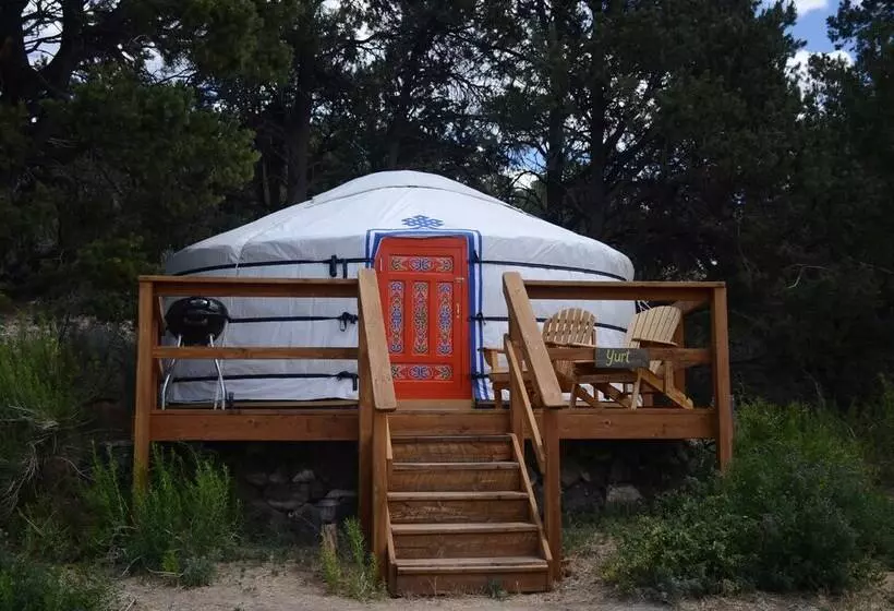 Hotelli Boulder Mountain Guest Ranch