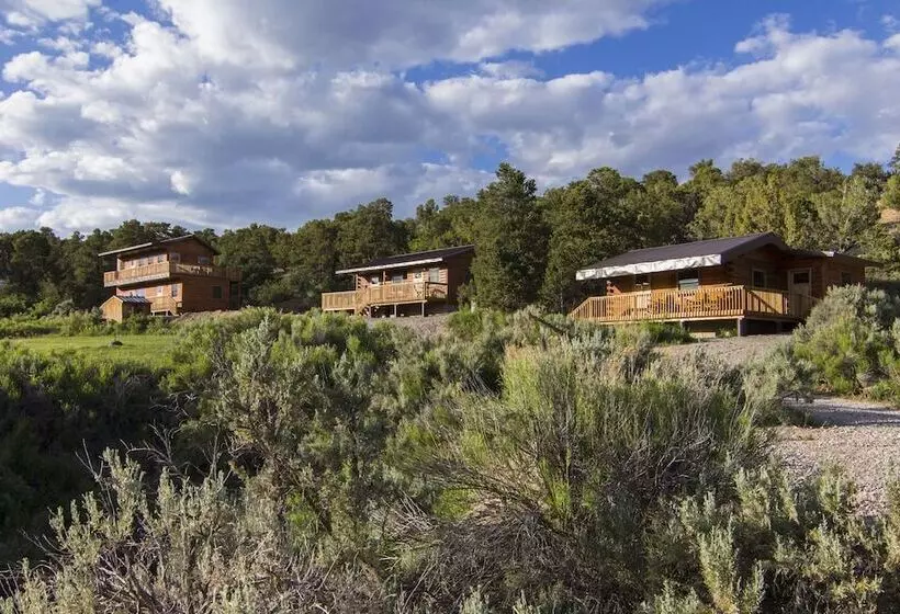Hotelli Boulder Mountain Guest Ranch