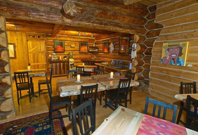 בית מלון כפרי Boulder Mountain Guest Ranch