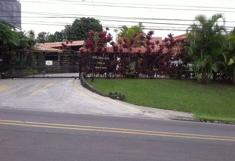 هتل Cibeles Resort