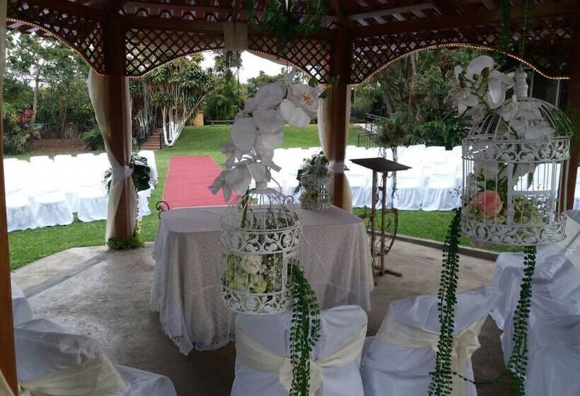 فندق Cibeles Resort