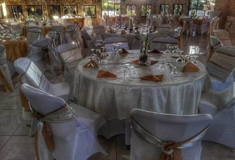 هتل Cibeles Resort