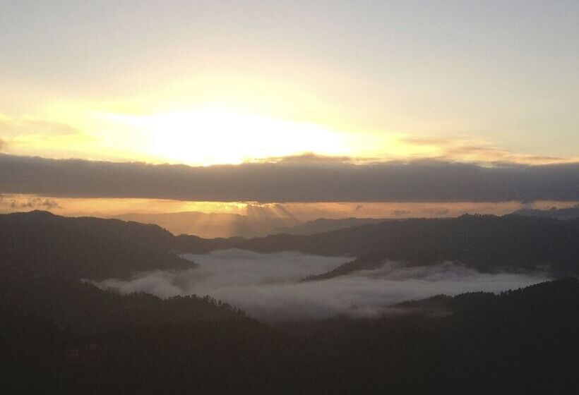 هتل Cabañas Los Encinos