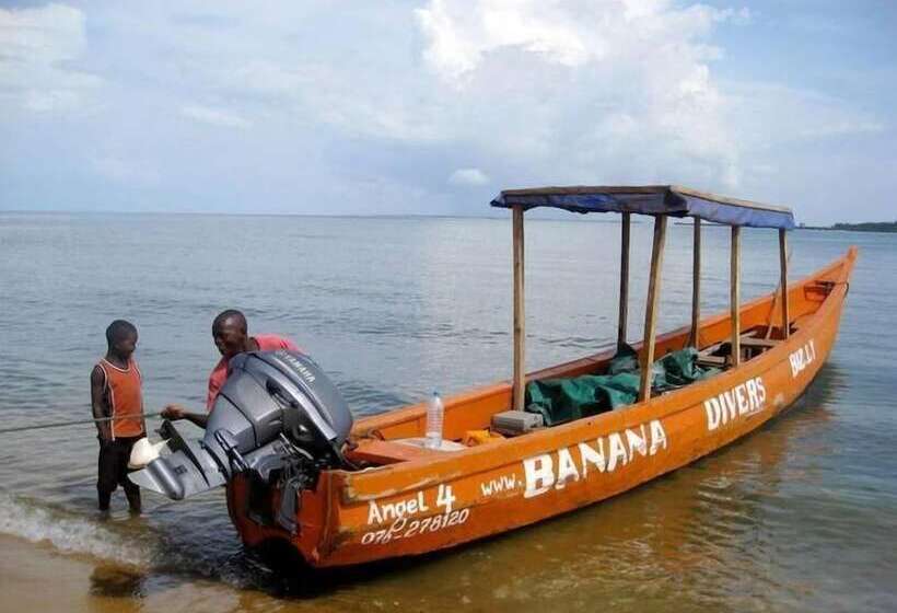 هتل Daltons Banana Guesthouse