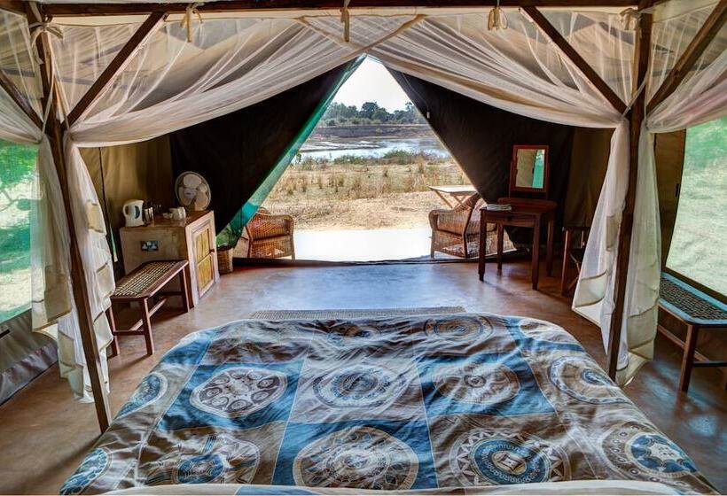 בית מלון כפרי Flatdogs Camp