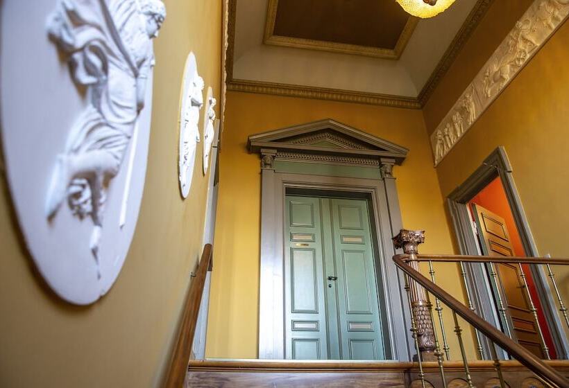 호텔 Fuglsang Herregaard