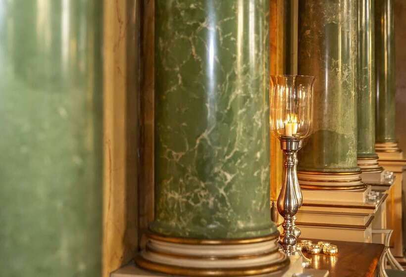 호텔 Fuglsang Herregaard