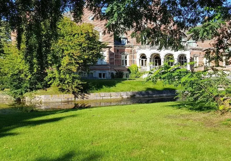 ホテル Fuglsang Herregaard