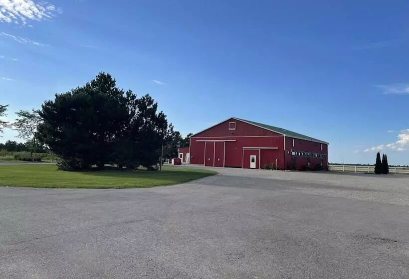 Hotelli Hessenland Inn & Schatz Winery