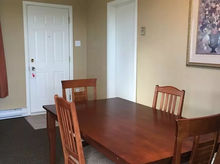 Hotelli La Maison Blanche