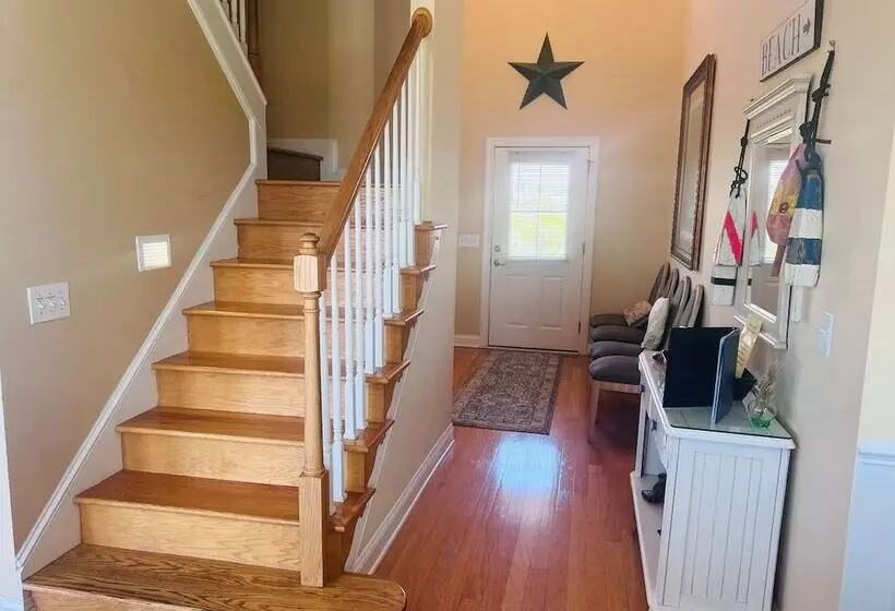 ホテル Lazy Days   6 Br Home
