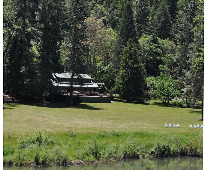 호텔 Morrison S Rogue River Lodge