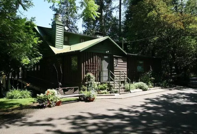 Hotelli Morrison S Rogue River Lodge