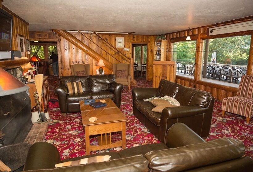 Hotelli Morrison S Rogue River Lodge
