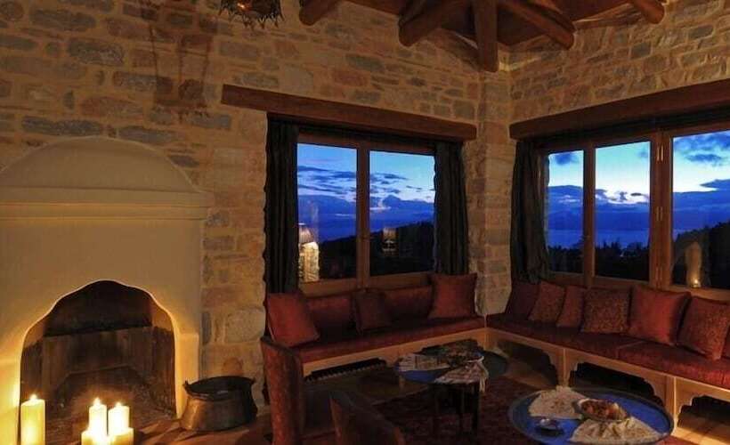 Отель Sakali Mansion