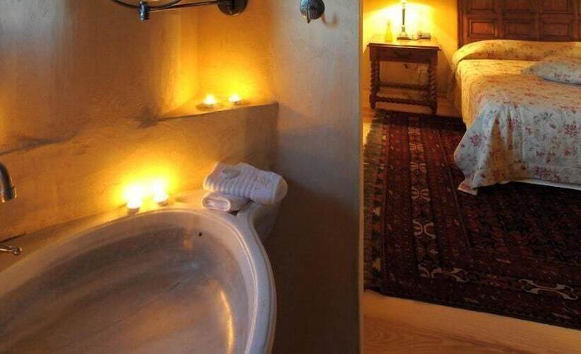 Отель Sakali Mansion