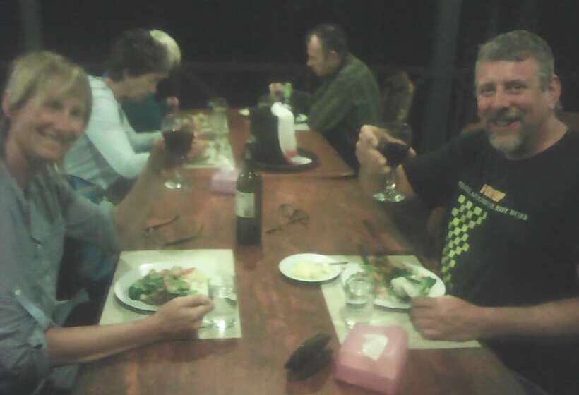 فندق Singgahmata Holidays Camp