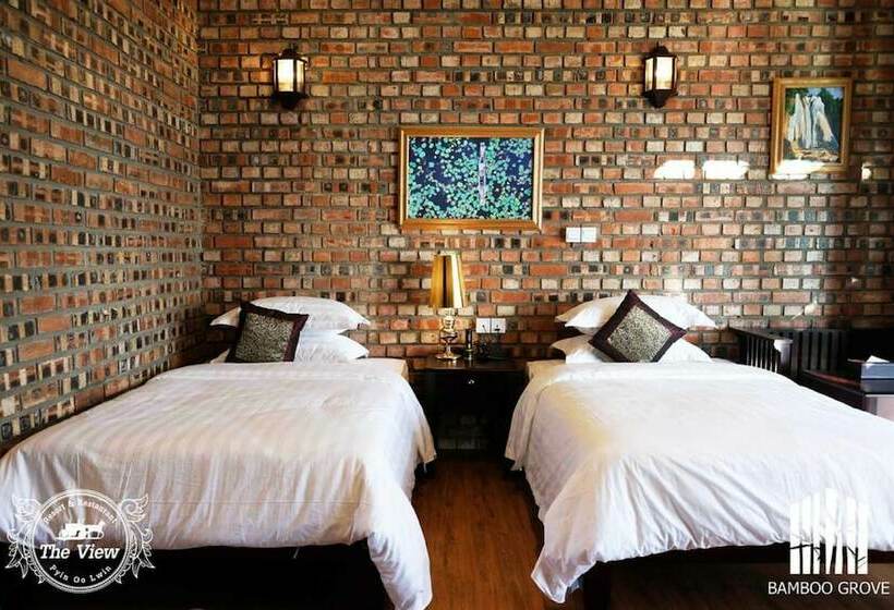 هتل The View Resort & Restaurant