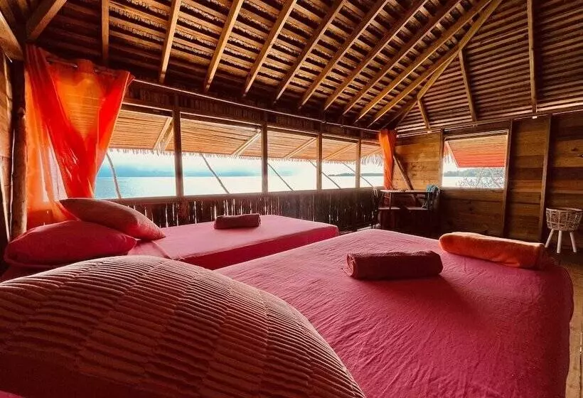 ホテル Urraca Monkey Island Eco Resort