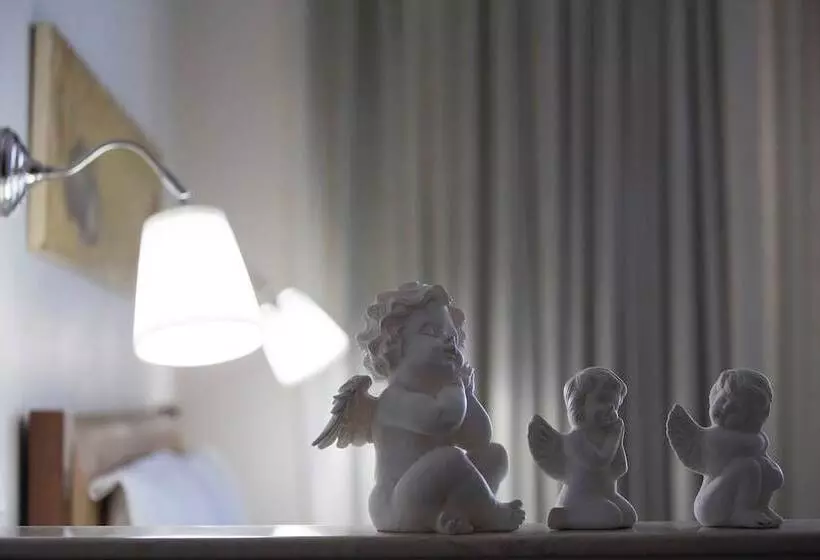 Hotelli Zefyros Sea View