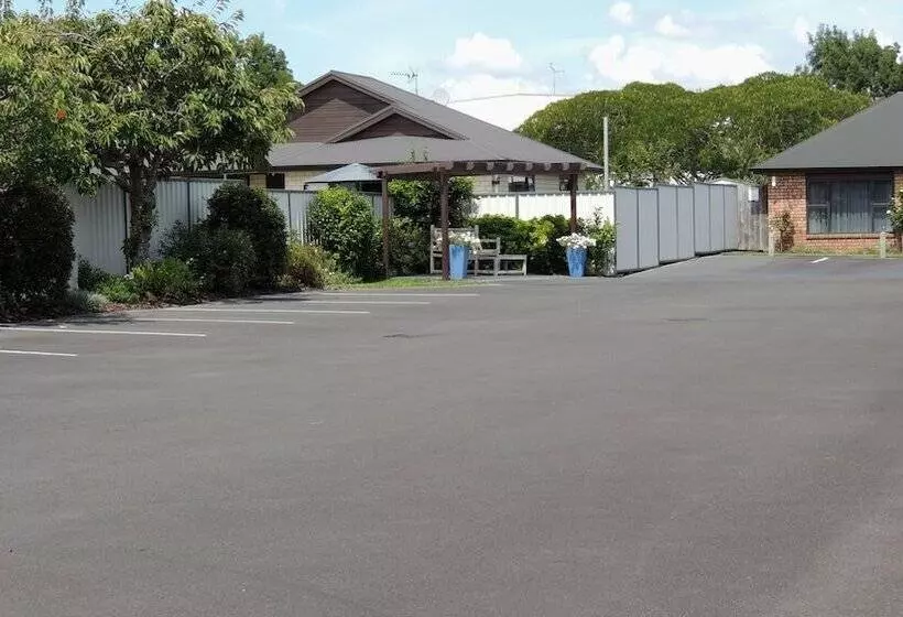 モーテル Central Motor Lodge