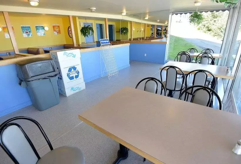 Motels Chalets Flots Bleus