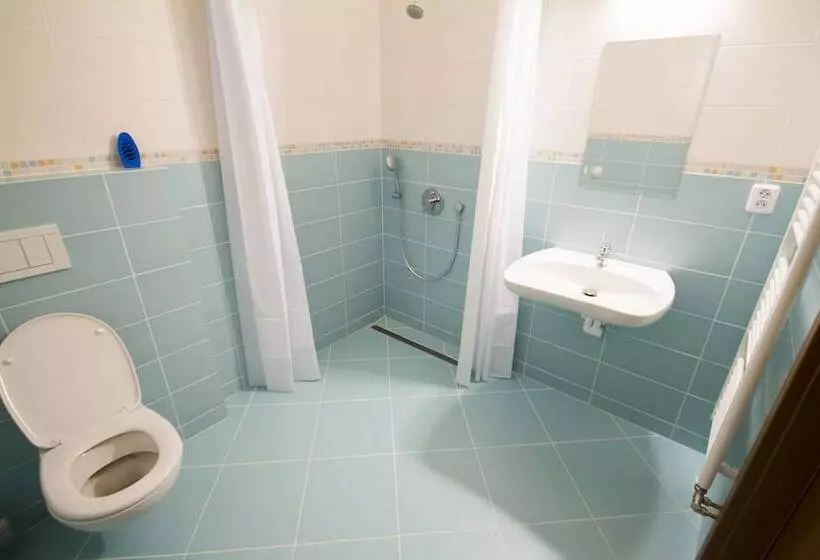 Majatalo Penzion Rzehaczek