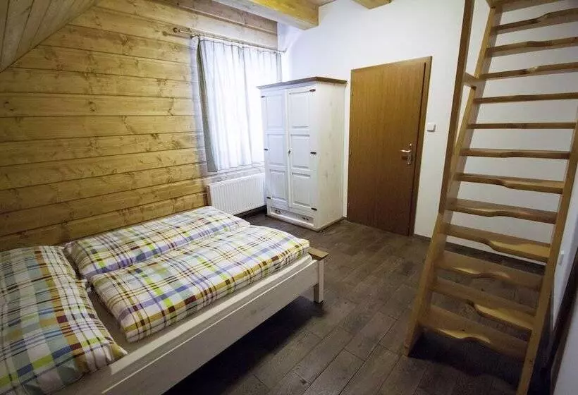 Majatalo Penzion Rzehaczek