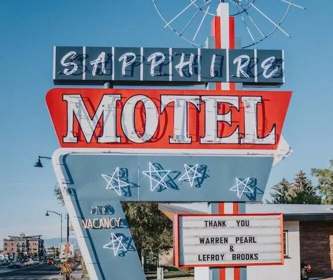The Sapphire Motel