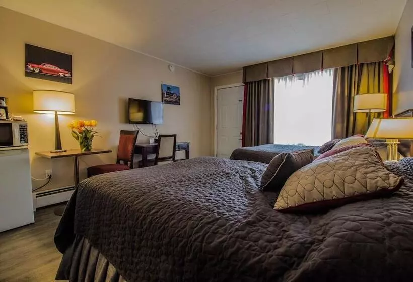 The White Horse Motel