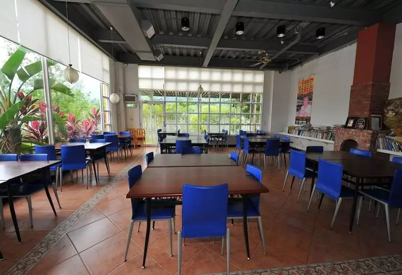 تختخواب و صبحانه Darling Homestay